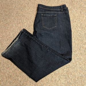 Basic Editions dark wash bootcut jeans sz 26W